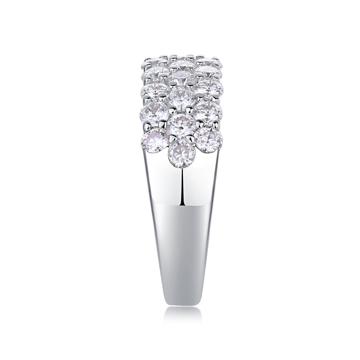 Elegant Silver Moissanite Ring