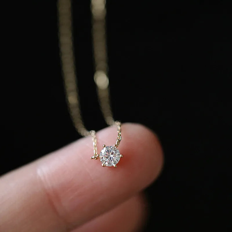 Elegant Zircon Pendant Necklace