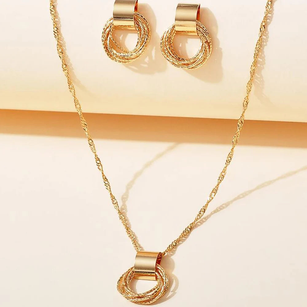 Silver Stud & Link Chain Jewelry Set