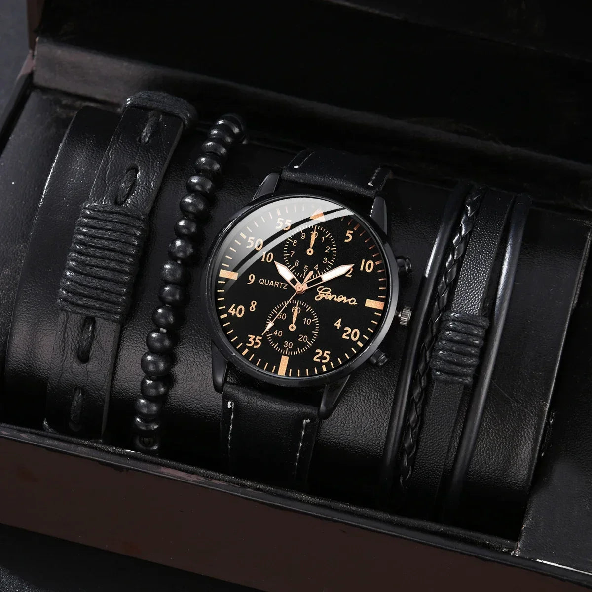 Stylish Men's Leather Watch