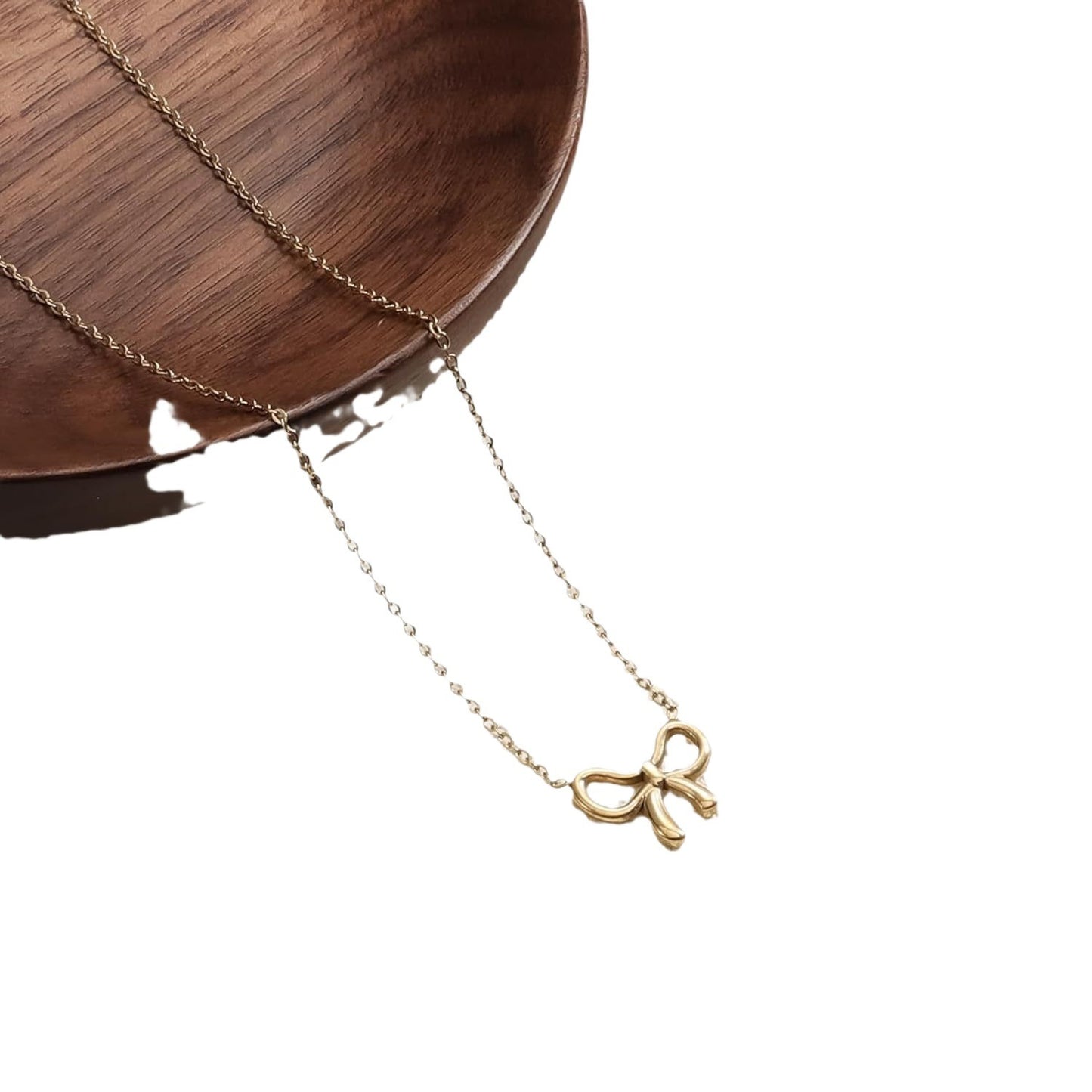 Elegant Pearl Choker Necklace for Women