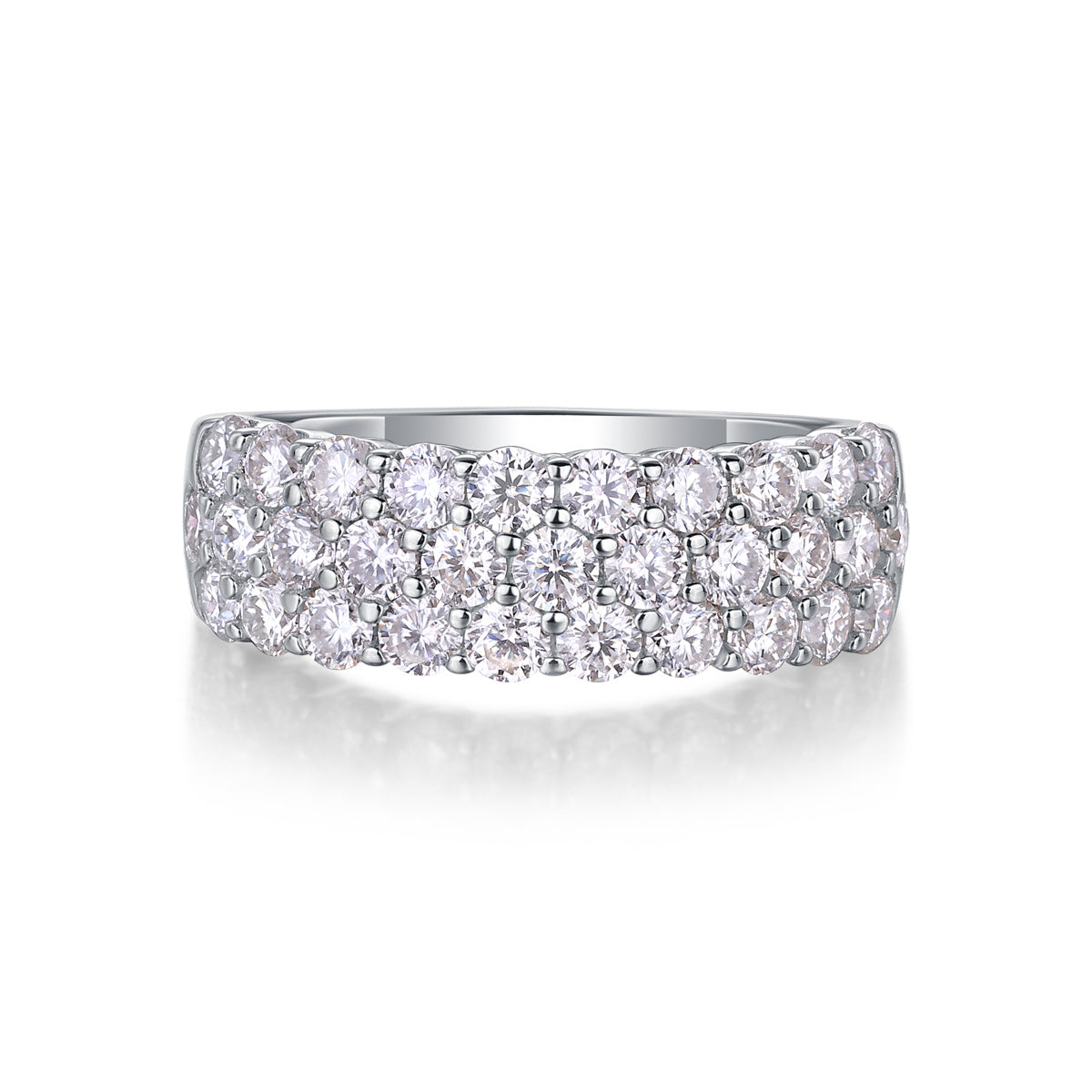Elegant Silver Moissanite Ring