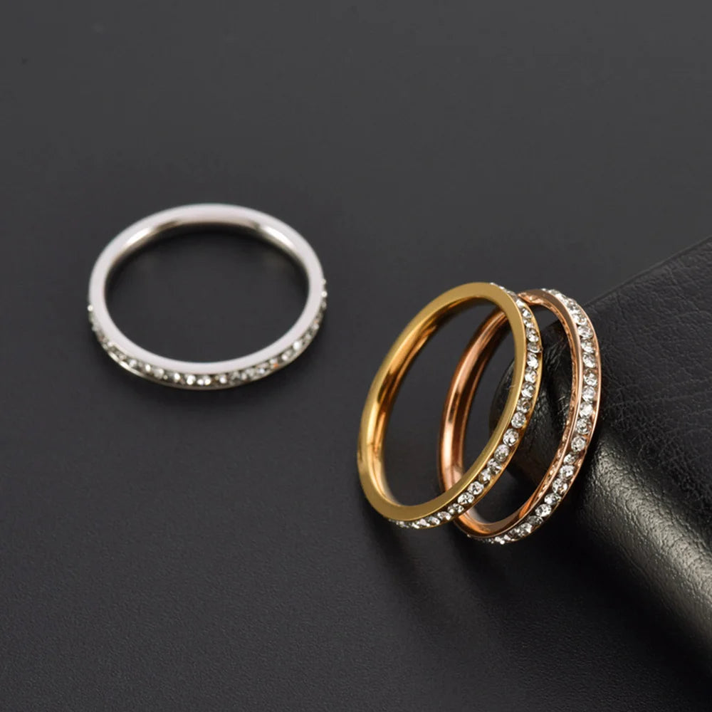 "Gold & Silver Wedding Band - Women's Fashion Ring"