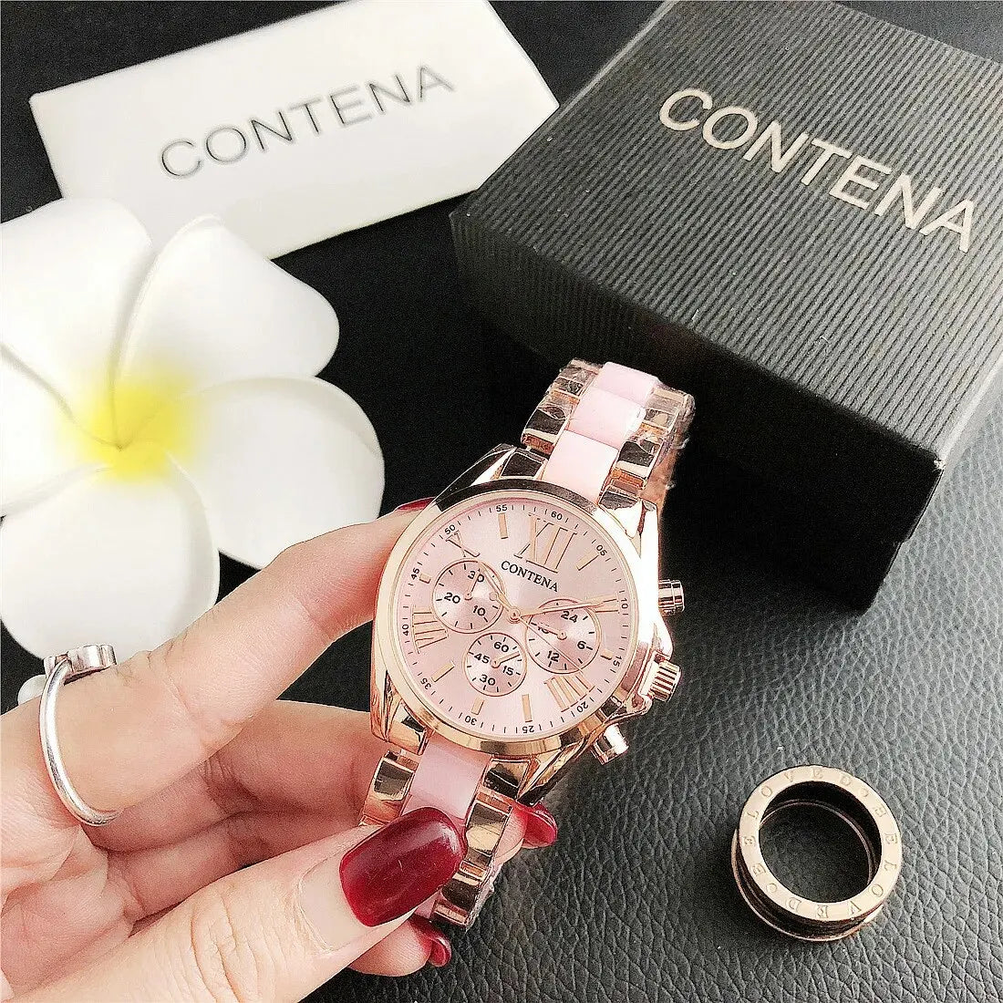 Fashionable luxury watches for women