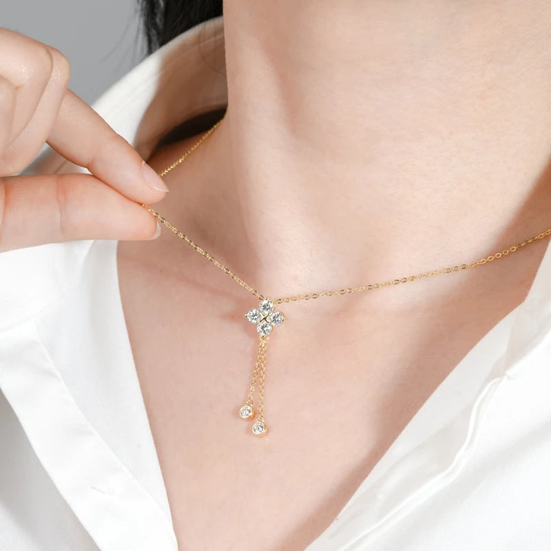 Women’s Moissanite Flower Necklace