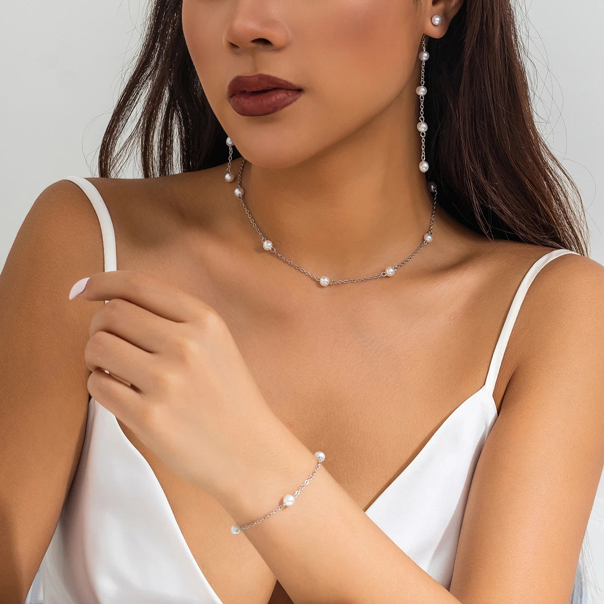 Women's Pearl Jewelry Set – Classic Choker & Bangle Combo