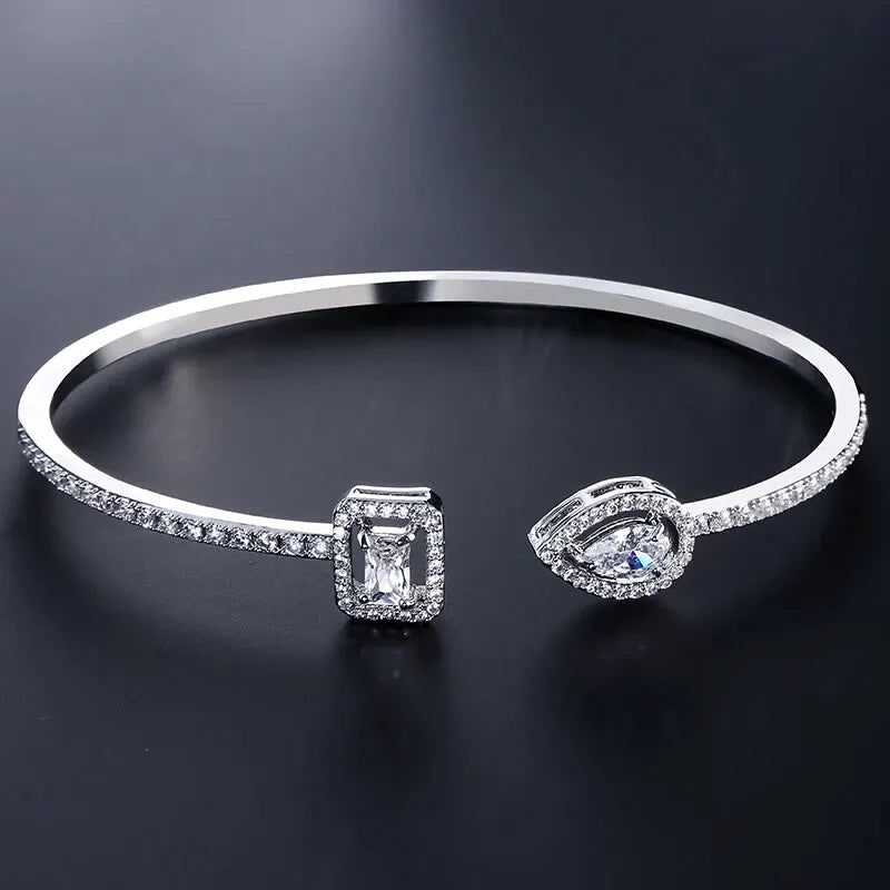 Geometric Crystal Gold Bracelet