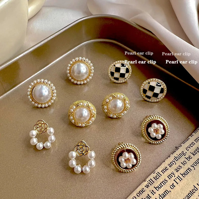 Classic drop earrings for women in baroque style